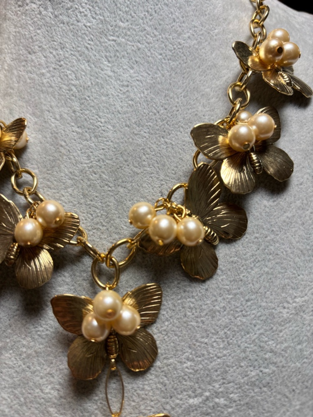 Yochi Gold Floral Pearl Cascade Necklace - Picture 4 of 4